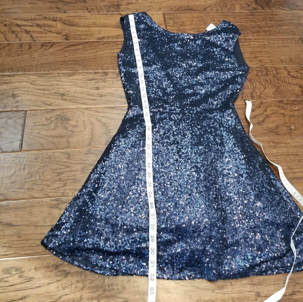 EUC Deep-V-Back Navy Tobi Vina Sequined Dress - S - Picture 7 of 8